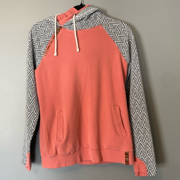 AMPERSAND AVE Tops - You Drive Me Crazy DoubleHood - Ampersand Avenue - Medium